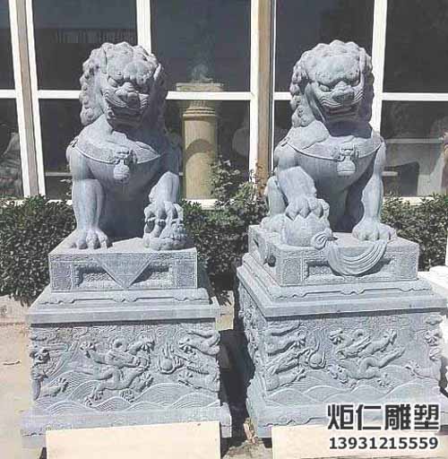 青石中式石雕狮子(图1) 20161127185023.jpg