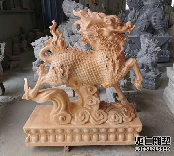 晚霞红走式石雕麒麟(图2) 21211666555.jpg