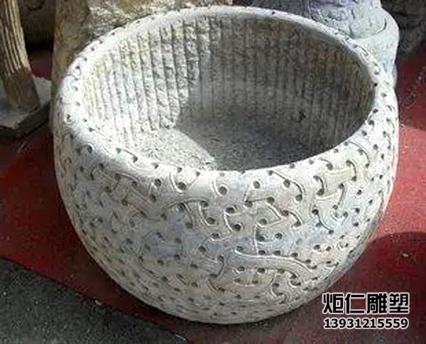 汉白玉做旧石雕花盆(图1) 2.jpg
