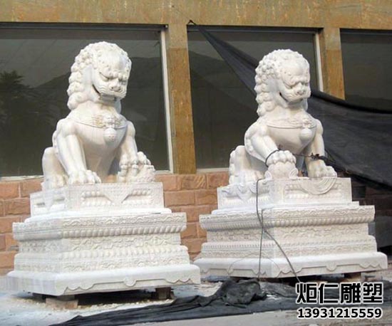 石雕汉白玉狮子(图2) 2.jpg