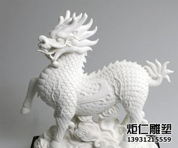 汉白玉石雕麒麟(图1) 2.jpg